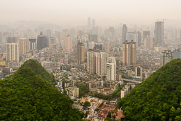 DL_20140420_DSC4838_Guiyang_China_Qianling_Park.jpg