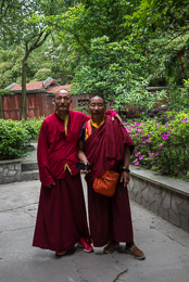 DL_20140420_DSC4938_Guiyang_China_Qianling_Park.jpg