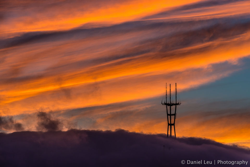 The fog helped to create an other beautiful sunset in San Francisco.

More on my blog at http://blog.leu.org/2012/09/san-franciscos-sutro-tower-at-sunset.html

&copy; 2012 Daniel Leu, All rights reserved, http://www.DanielLeu.com